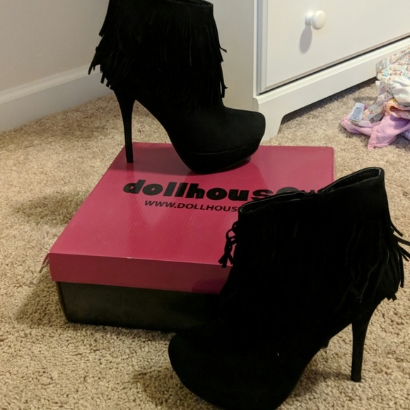 Dollhouse Shoes - Dollhouse pumps